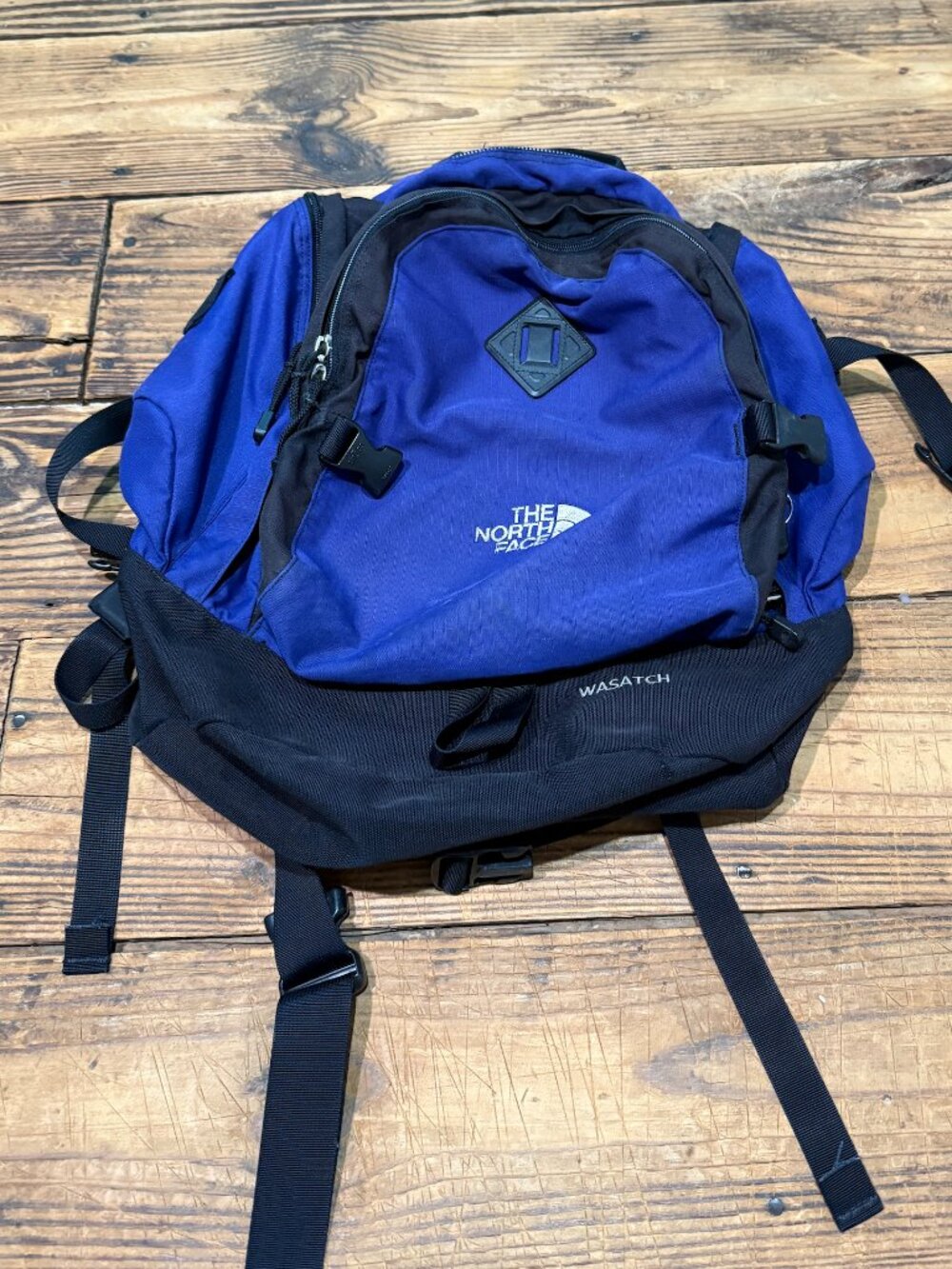 North Face Wasatch Backpack Purple Blue Hiking School Travel Bag VINTAGE 90s Y2K